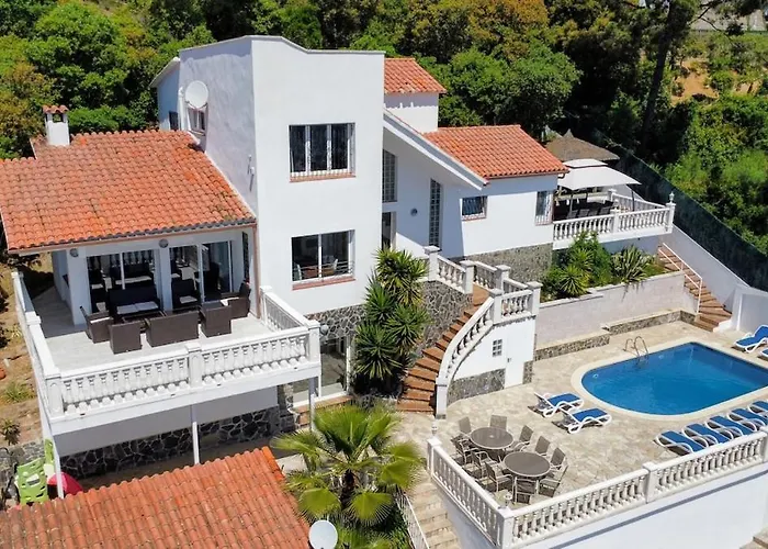 וילה Celeste, Private Pool With Sea View, 15pers *