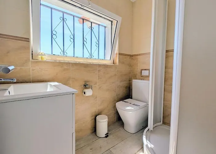 Celeste, Private Pool With Sea View, 15pers וילה *