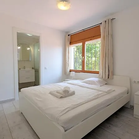 Villa Celeste, Private Pool With Sea View, 15pers