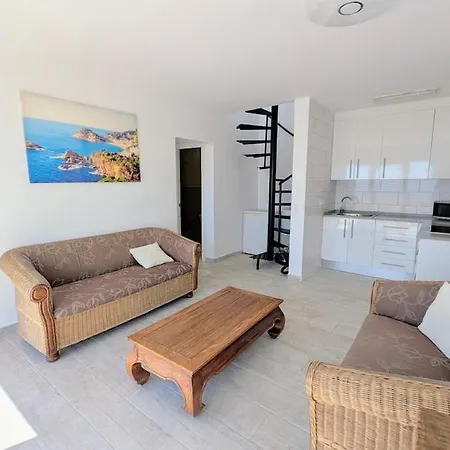 Celeste, Private Pool With Sea View, 15pers Villa