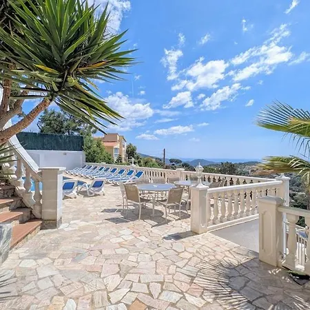 Celeste, Private Pool With Sea View, 15pers Villa Lloret de Mar