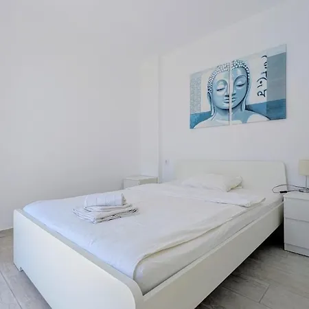 Celeste, Private Pool With Sea View, 15pers Villa *