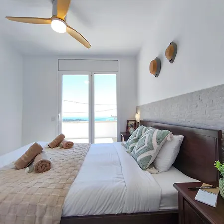 Вилла Celeste, Private Pool With Sea View, 15pers Льорет-де-Мар