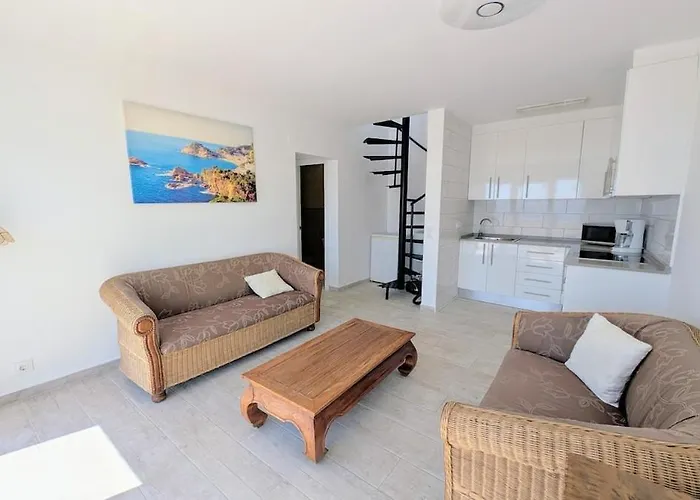 Celeste, Private Pool With Sea View, 15pers Villa