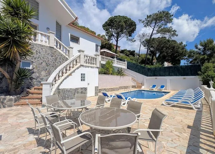 Celeste, Private Pool With Sea View, 15pers Vila
