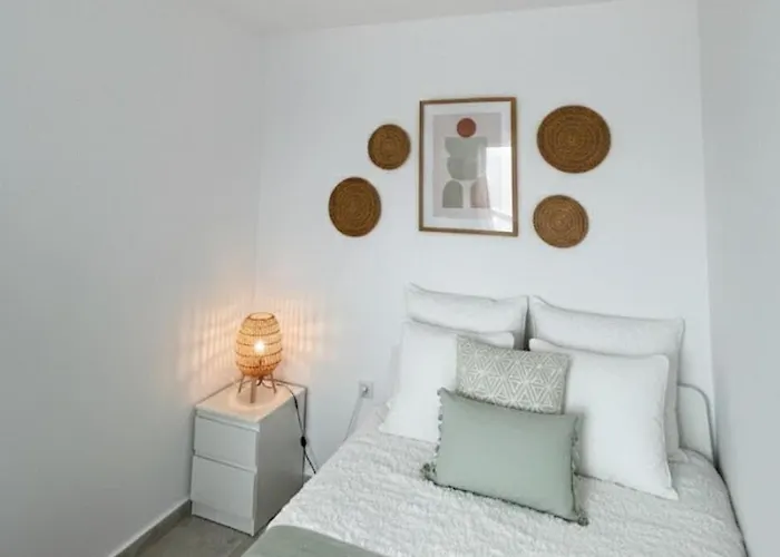 Celeste, Private Pool With Sea View, 15pers Vila *
